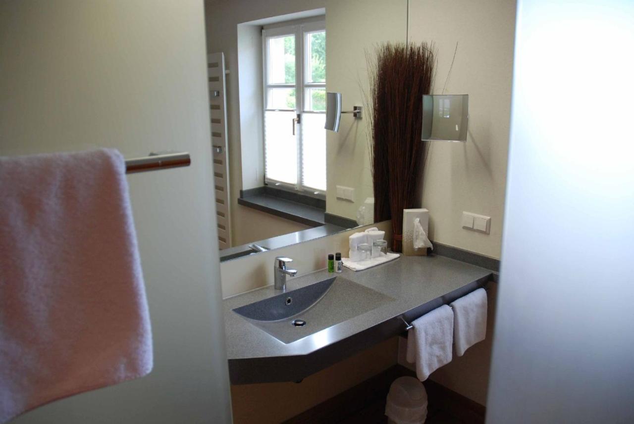 Biobausewein Wein Hotel Leben Iphofen Exteriör bild